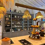 La Guzmana De 酒店 龙达