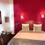 La Guzmana De