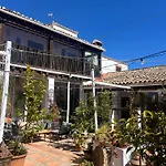 فندق La Guzmana De *