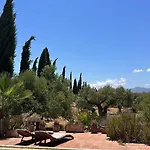 فندق La Guzmana De