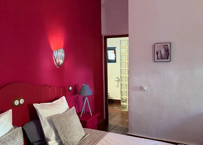 La Guzmana De Hotel *