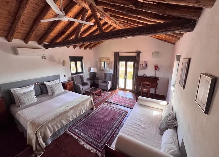 La Guzmana De * רונדה